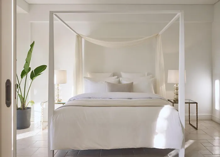 Grecotel Eva Palace 5*